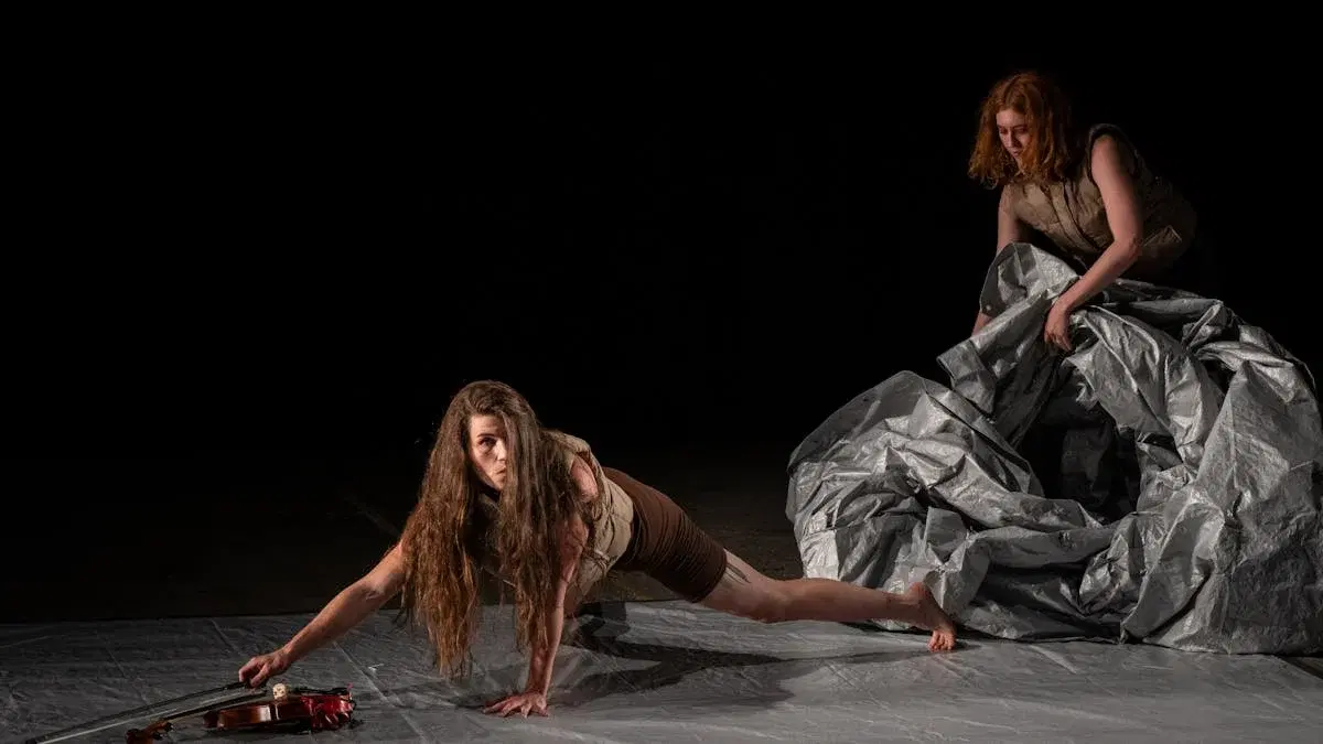 Estis Mira - work in progress