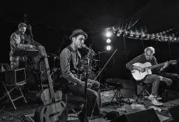 The Onyx Club Boys--Gypsy Jazz, Swing