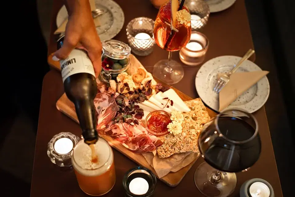 AW med quiz & livemusik!