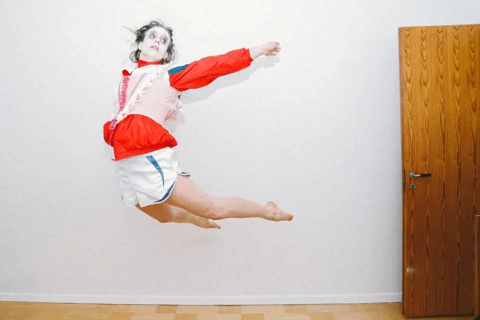 Spökdanser / Ghost dances – gästspel på Turteatern