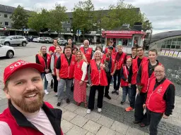 Knacka dörr i Blackeberg med SSU och Bromma Socialdemokrater