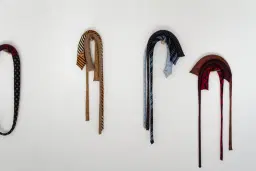 How to Tie and Loosen a Tie: TRANS SEPARATIST CRIT GROUP