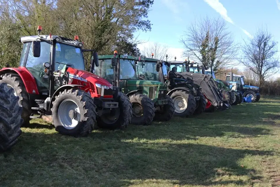 Coastland College Tractor Run - Kingston Maurward Estate