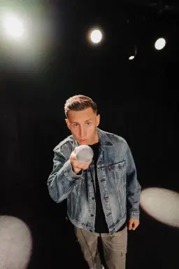 Shane Todd: Hold Me Back