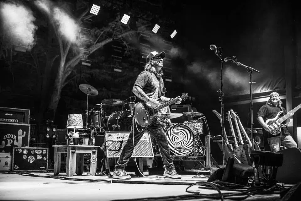 Cody Canada & The Departed