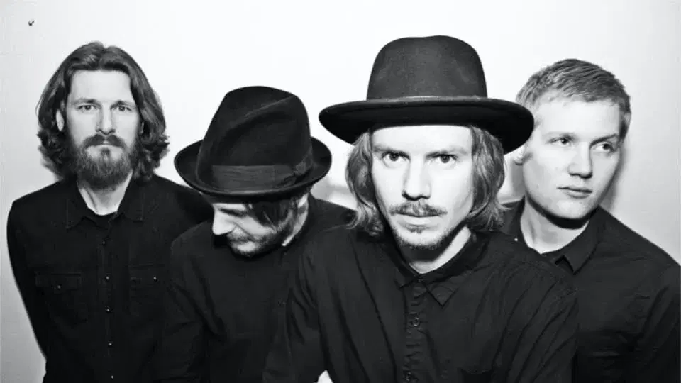 Mayflower Madame /NOR/ + Cold Venus Revisited | Praha, Café V lese