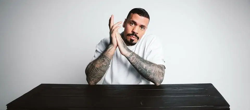 EMMVEE ⬛️ War das zu hart?