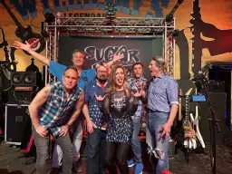 Sugar Buzz Marches into The Dog House/ Maplewood