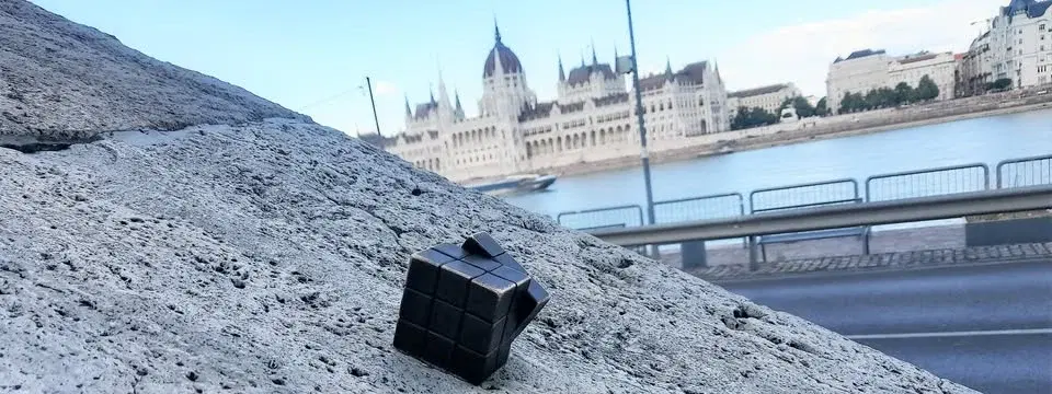 Miniszobrok budai sétája