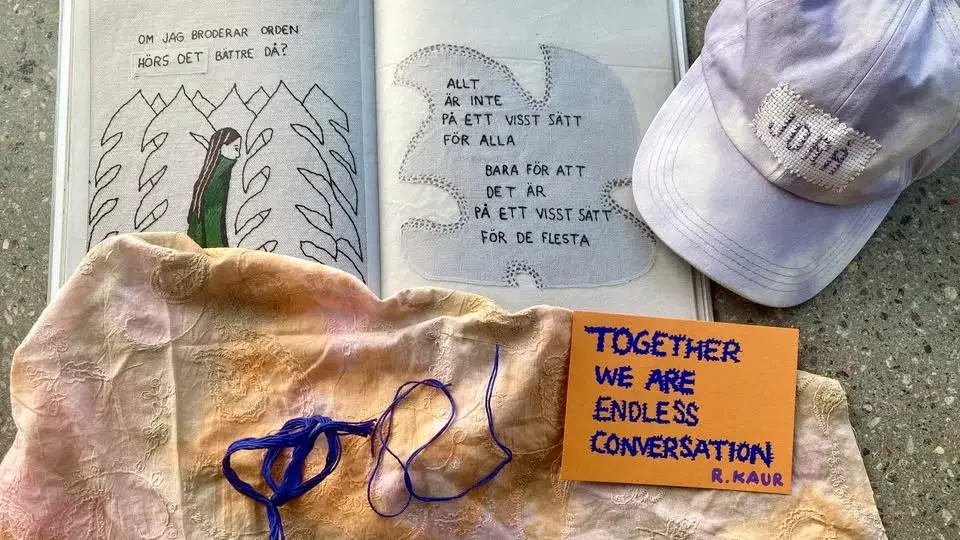 Text-il baren: Poesi och broderi