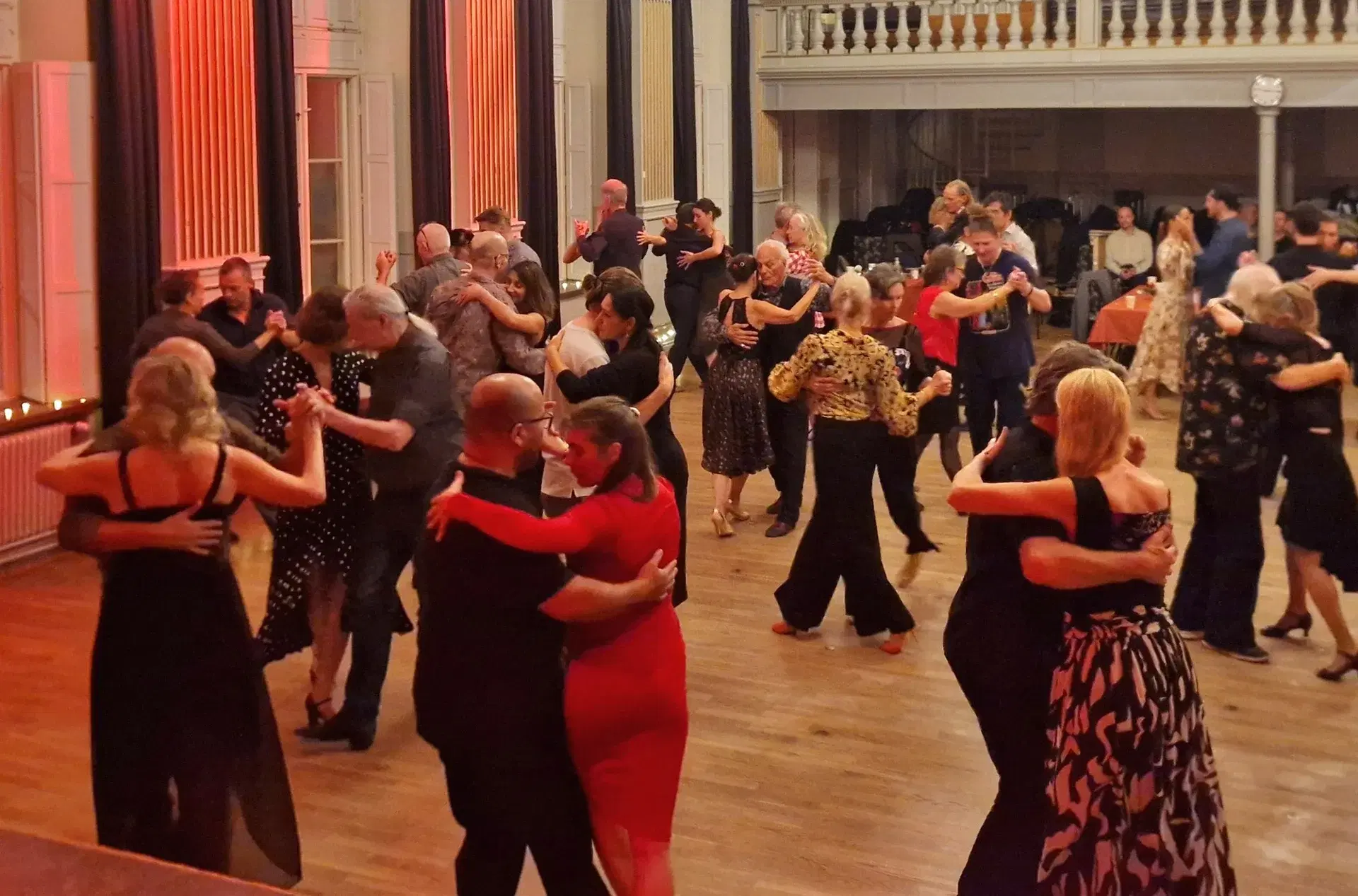Milonga Tango Brujo 15e februari med tdj Bjarki från Köpenhamn och LOPPIS!!