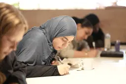 Kollektivt skrivande - med Lizette Romero Niknami och Nawroz Zakholy