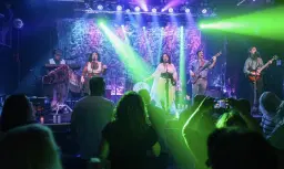 Little Lies: A Tribute to Fleetwood Mac Returns to Players