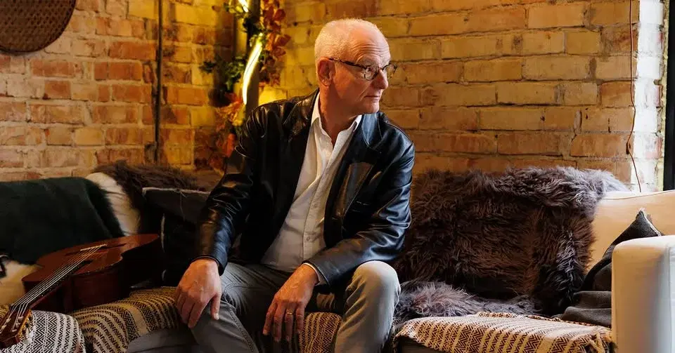 Hökis Visrum Presenterar Anders Anton Påhlsson