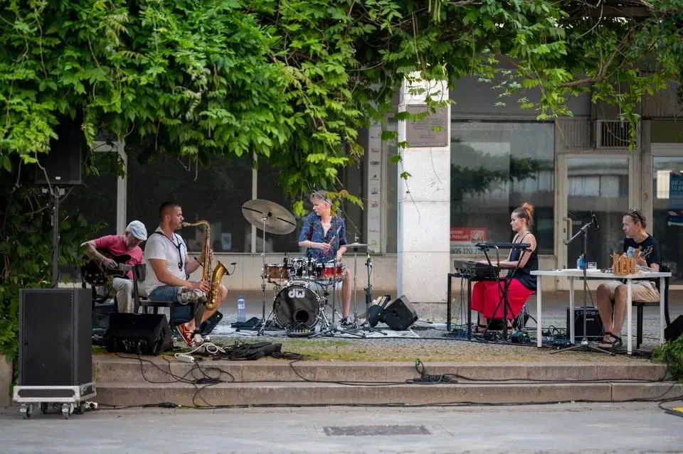 HYPIANOSIS+(NIQ) // PONAVA