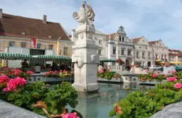 "Frühlingserwachen" - Brunnenmarkt - Saisoneröffnung