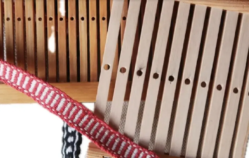 Bandvävning – kom igång och skapa ditt eget band