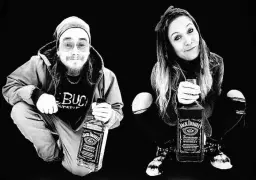 Axel and Betty LIVE at Back to Captains!