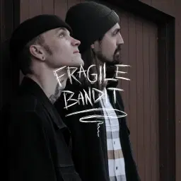 Fragile bandit på Maj12an!