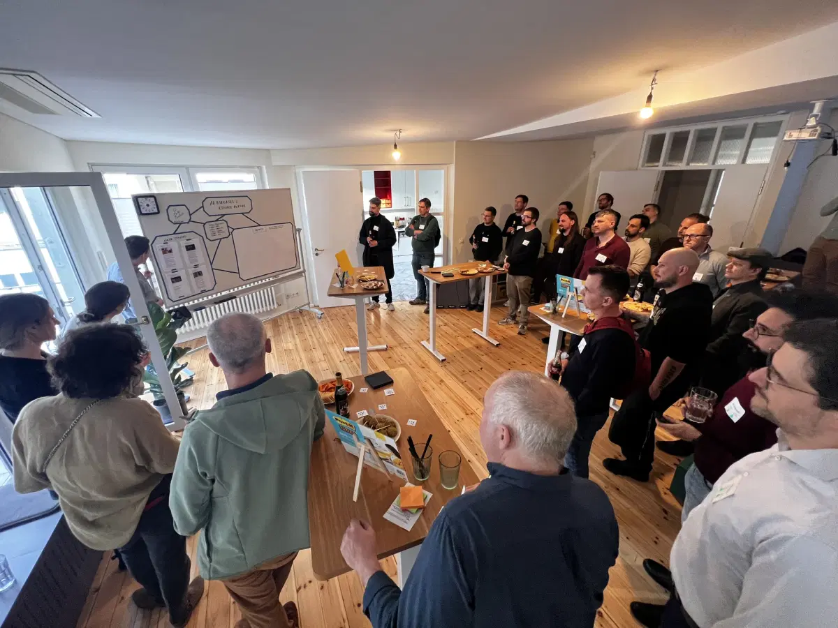 Build & Lead – When AI Executes, Leaders Decide