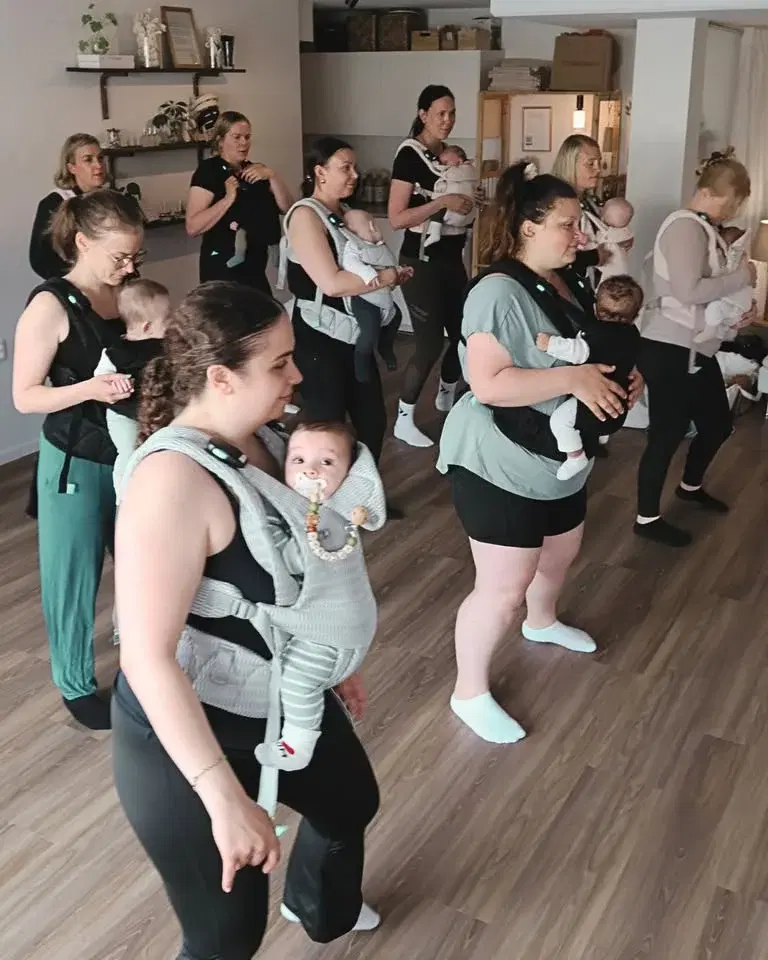 MamaBabyDans-Latino style på Studio Nova