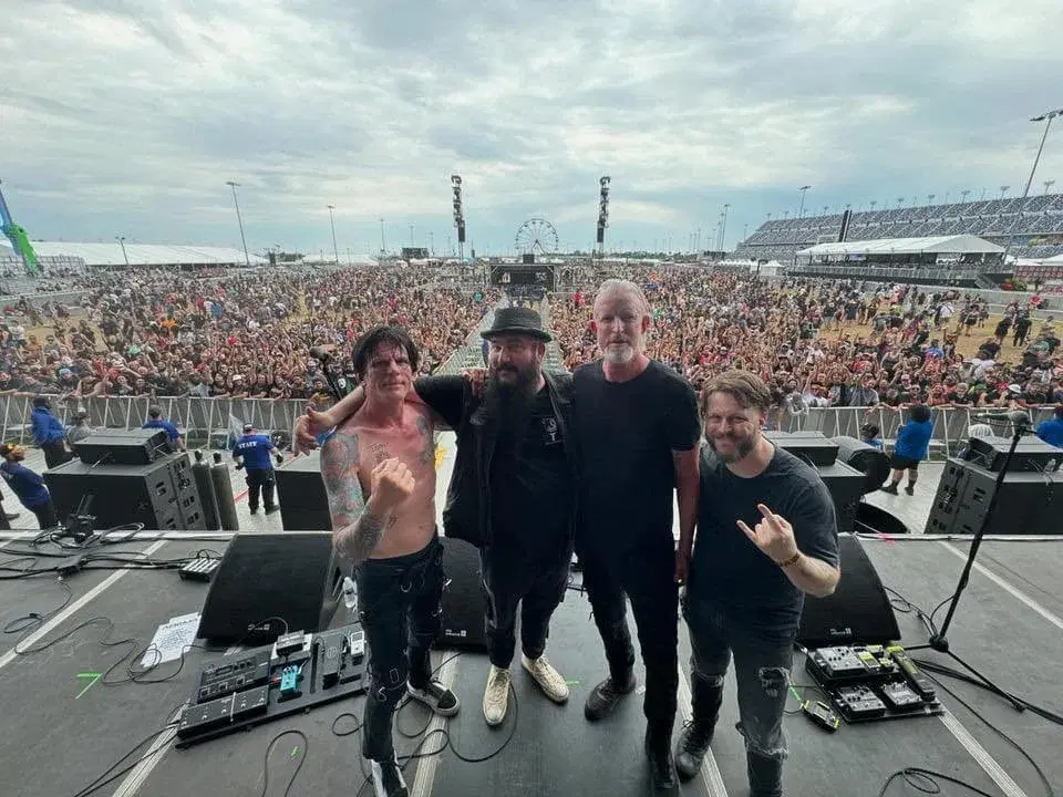 Adema, Carry The Day, Suture-Self, Empiires, Vegene, Stairwell Confessions