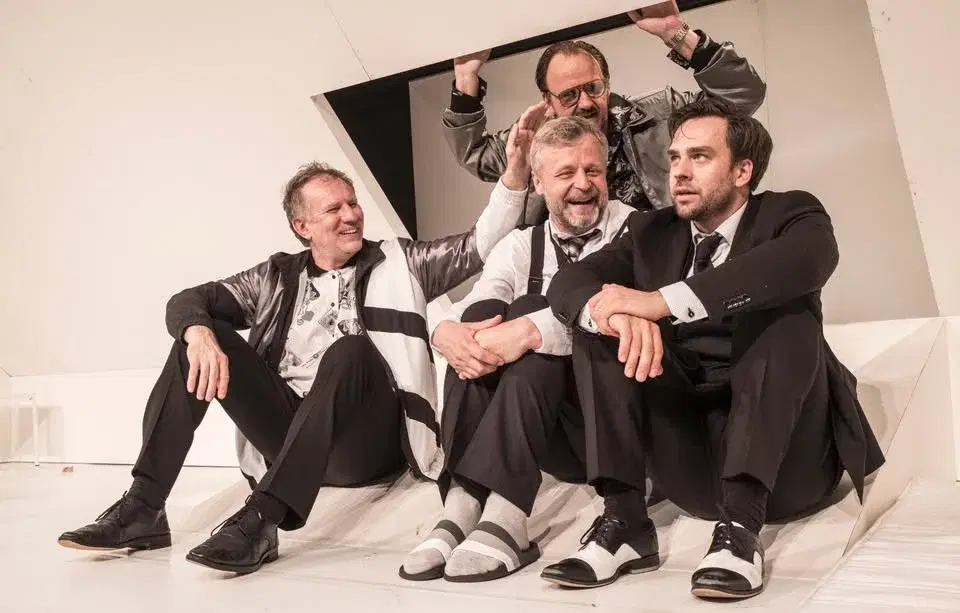 Nikolaj Vasiljevič Gogol: HRÁČI