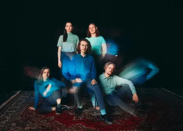 VAK (Västanvinden trio med Agnes & Klara) | Folkmusikkaféet