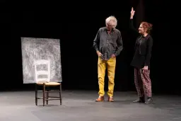 LA VRAIE FAUSSE CONFĂRENCE SUR LE THĂĂTRE DâOBJET