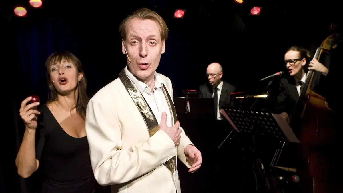 MÅSKE KU’ VI – EN SEBASTIAN-CABARET