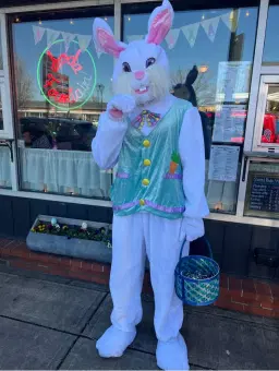 Ice Cream for Breakfast with the Easter Bunny at Sweet Ride Ice Cream!