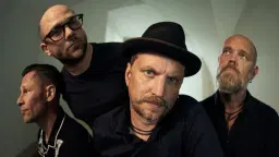 Big Fish + Lina Horner