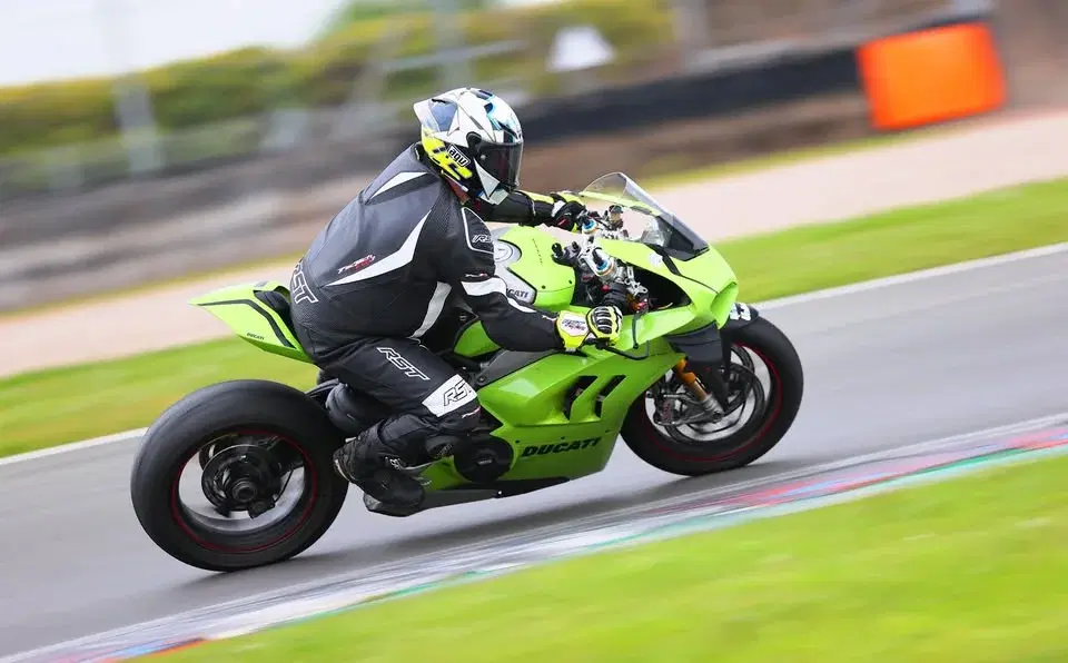 Saturday Bike Trackday at Oulton Park