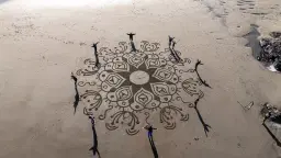 Create Epic Beach Art Workshop